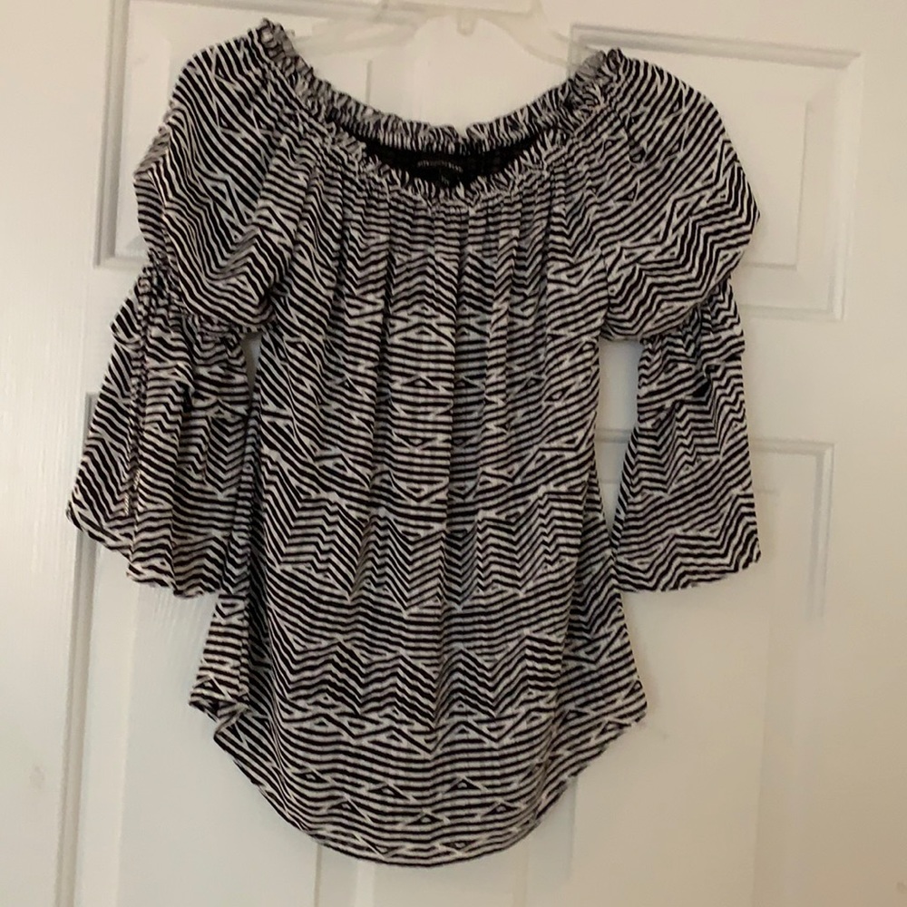 WHBM fun top